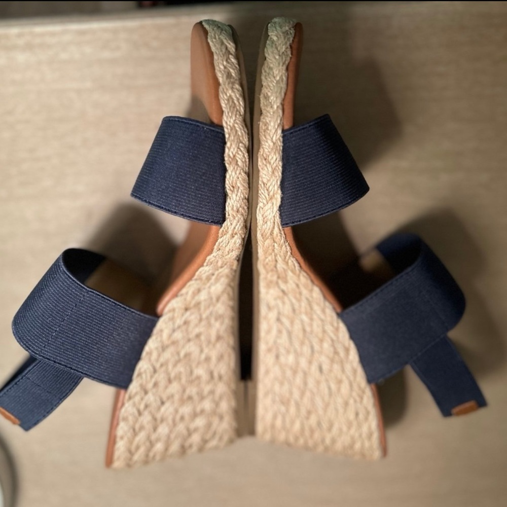 Tommy Bahama Women's Navy Espadrille Sandals - Picture 4 of 12